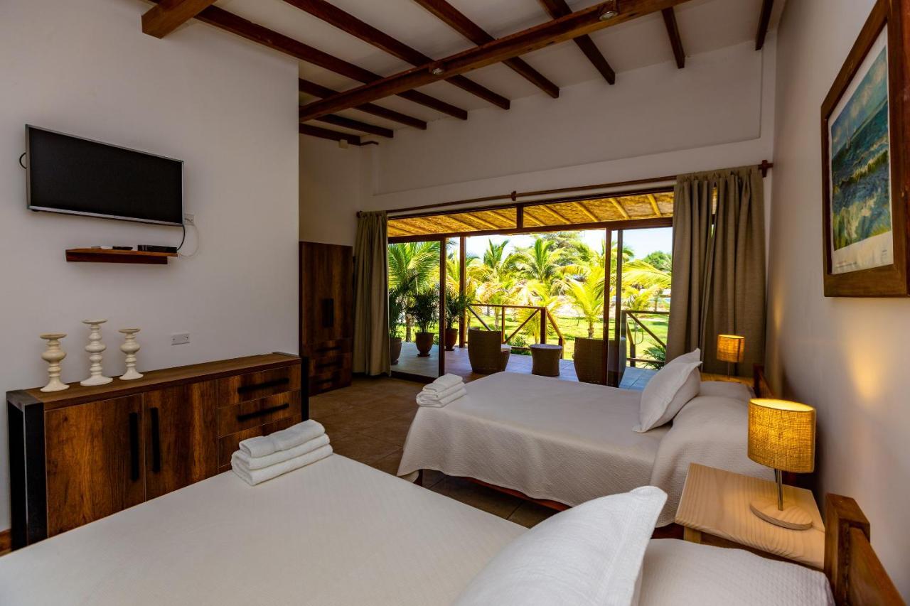 Hotel Punta Camaron Bungalows & Suites Zorritos Eksteriør bilde